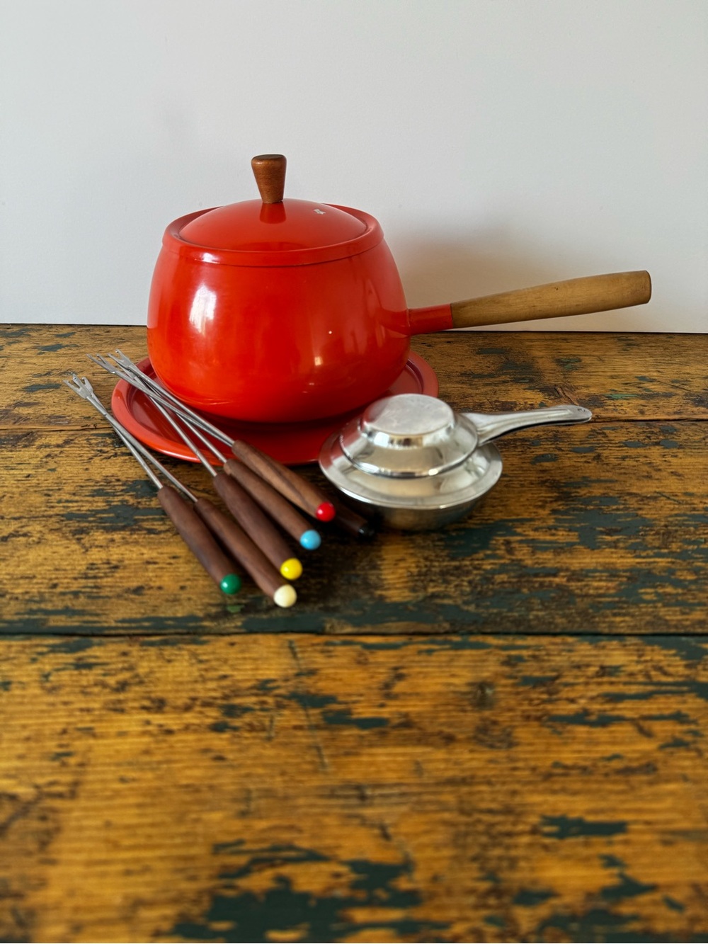 Orange Enamel Chocolate Fondue Pot with Wooden Handle - Brand Unspecified